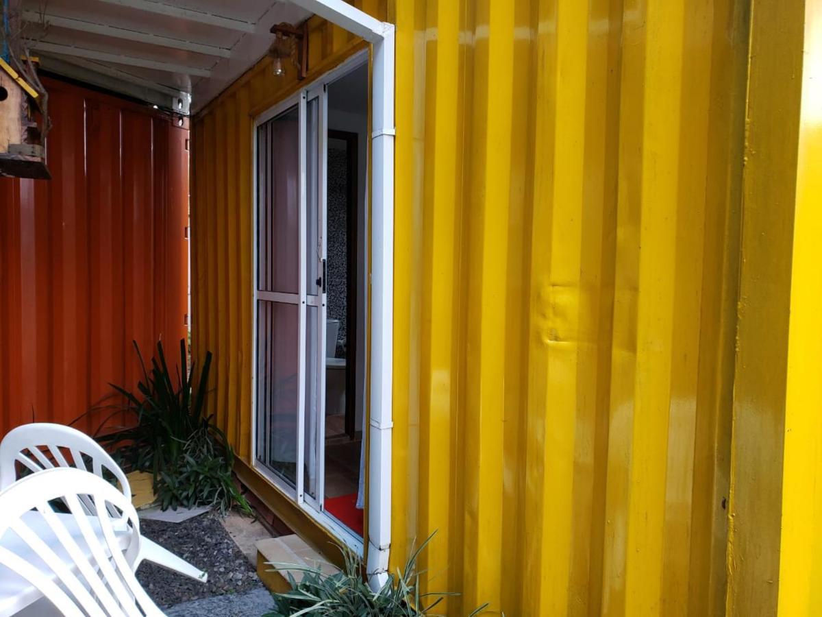 Container Hospedaria Paraty Luaran gambar