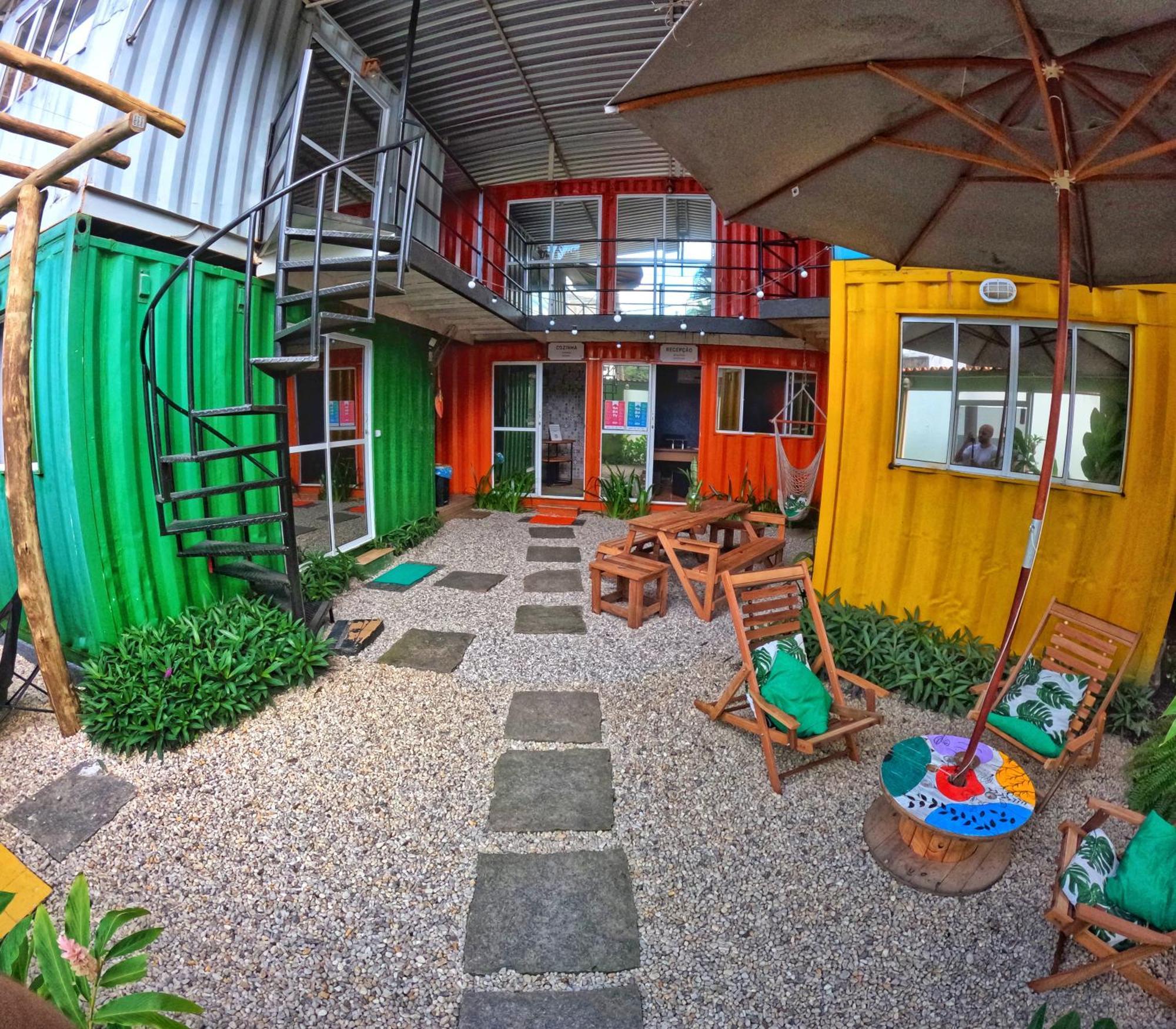 Container Hospedaria Paraty Luaran gambar