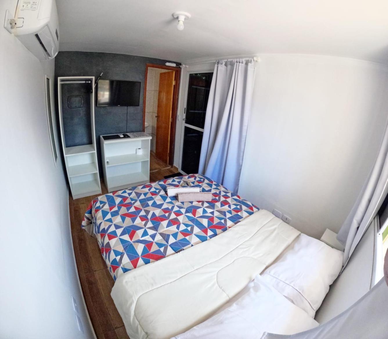 Container Hospedaria Paraty Luaran gambar