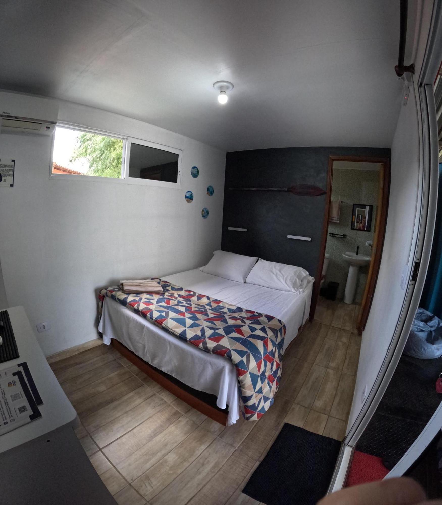 Container Hospedaria Paraty Bilik gambar
